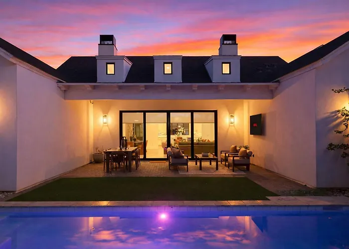 Holiday home Dune - Sparkling Pool - Mins To Old Town Phoenix